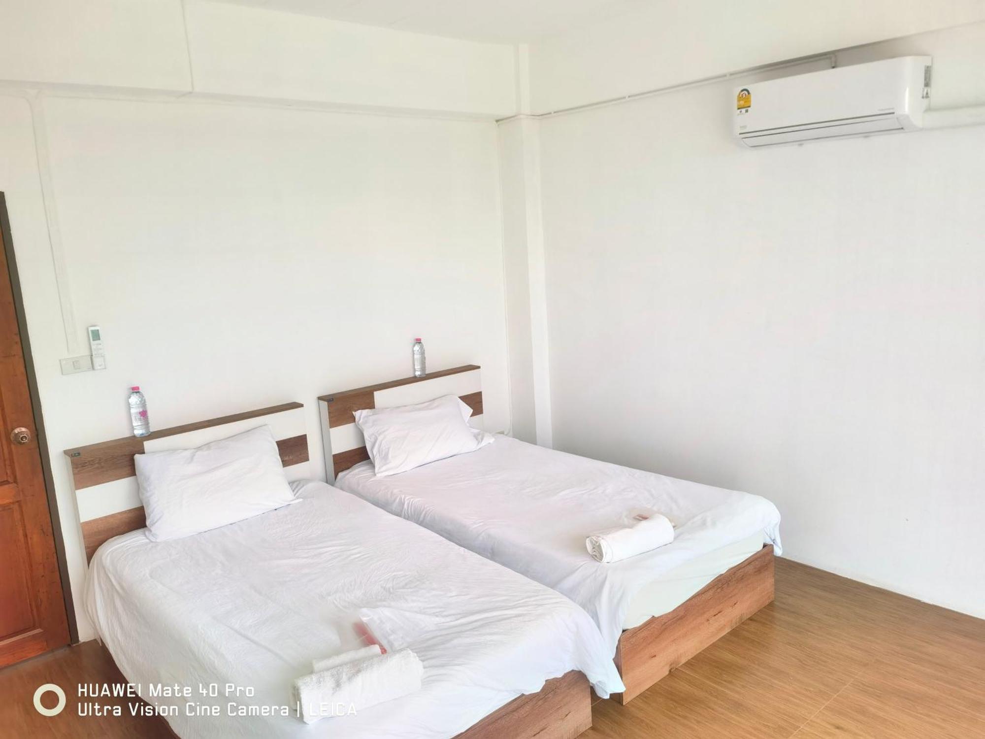 115 Townhouse Ξενοδοχείο Ban Khlong Krang Εξωτερικό φωτογραφία