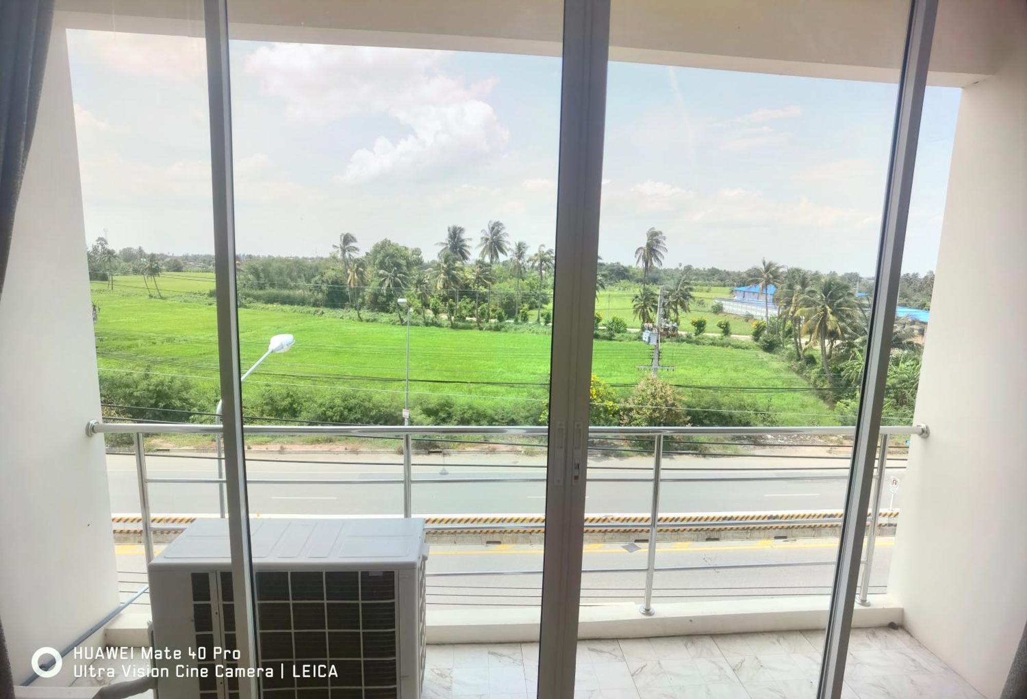 115 Townhouse Ξενοδοχείο Ban Khlong Krang Εξωτερικό φωτογραφία