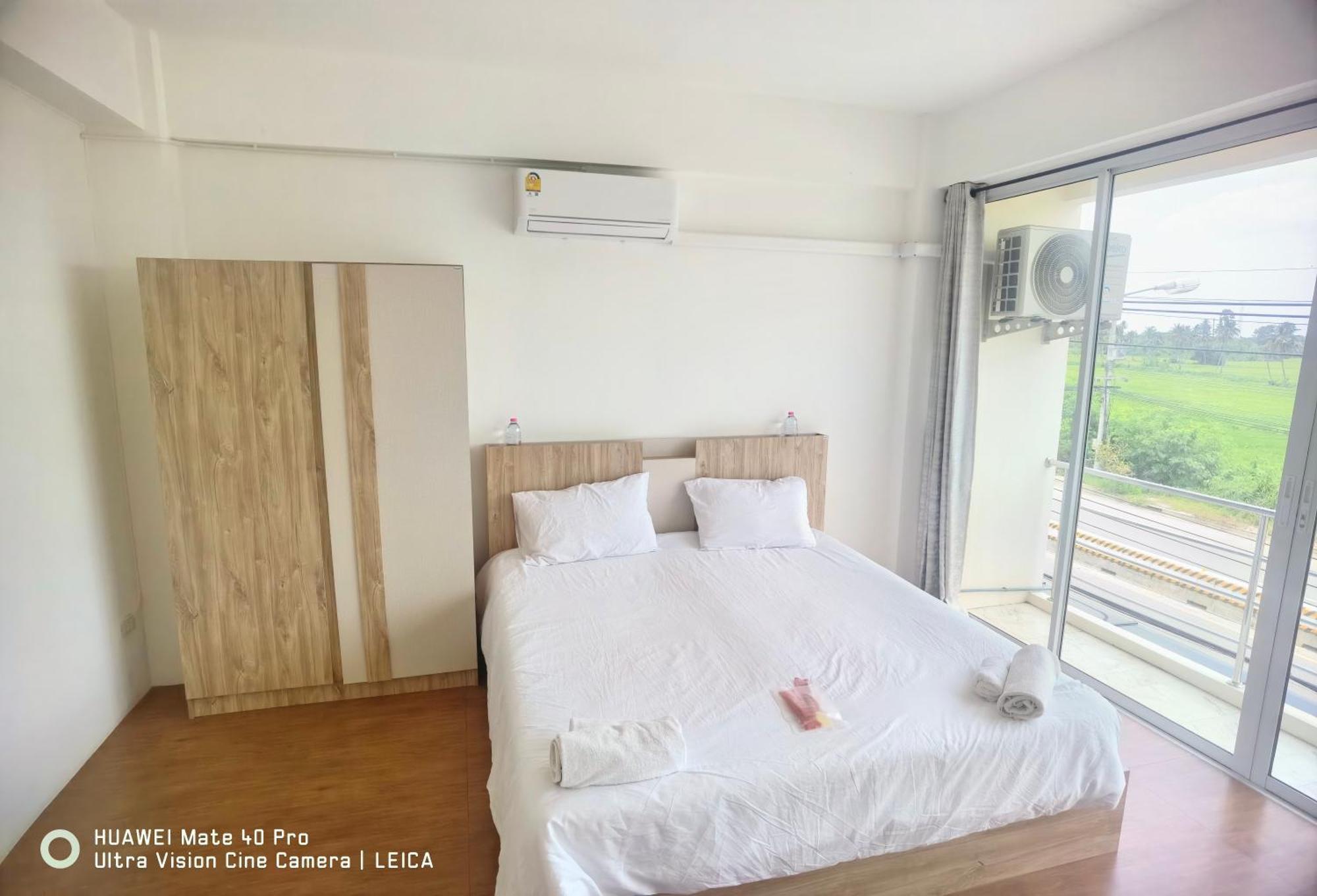 115 Townhouse Ξενοδοχείο Ban Khlong Krang Εξωτερικό φωτογραφία