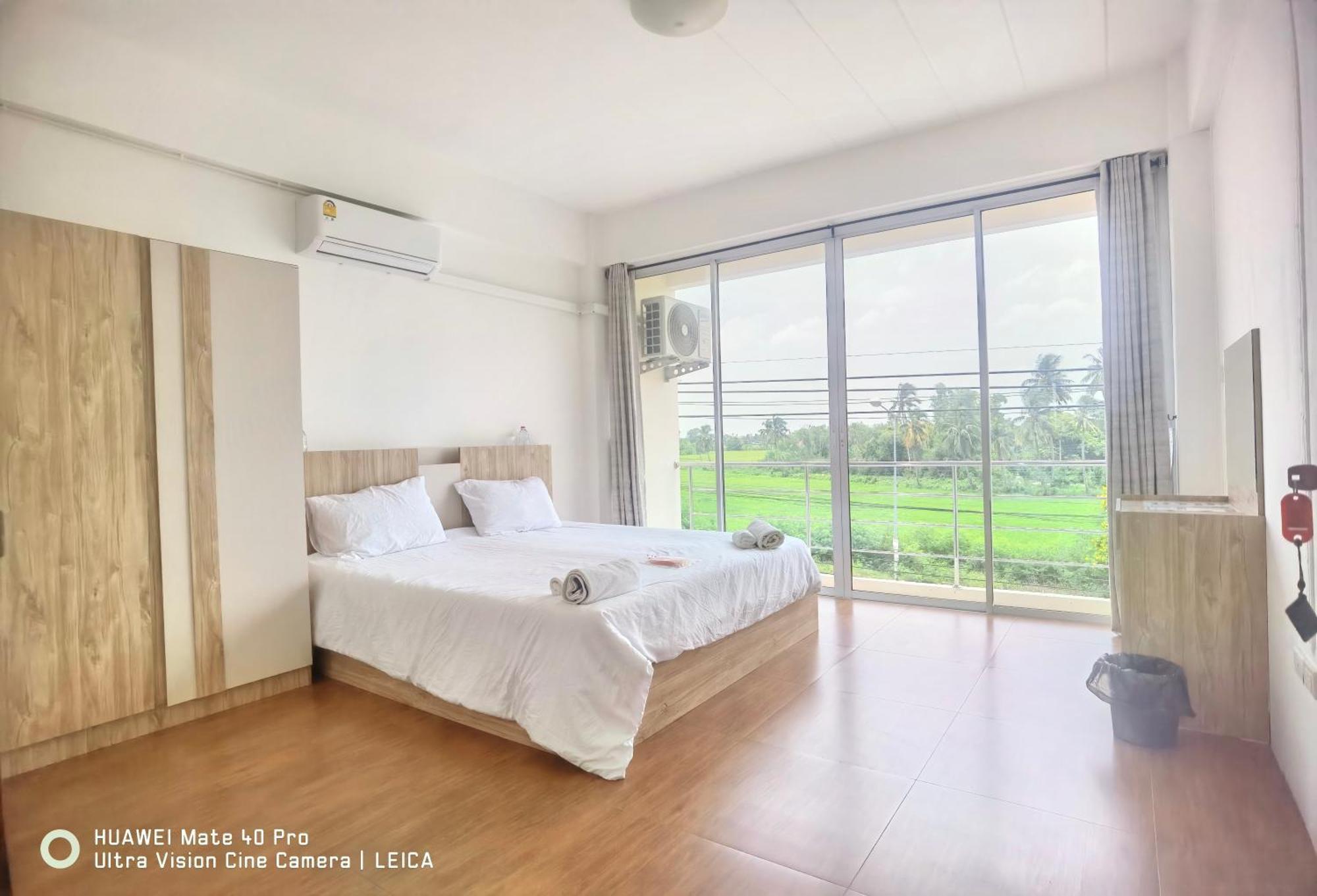 115 Townhouse Ξενοδοχείο Ban Khlong Krang Εξωτερικό φωτογραφία