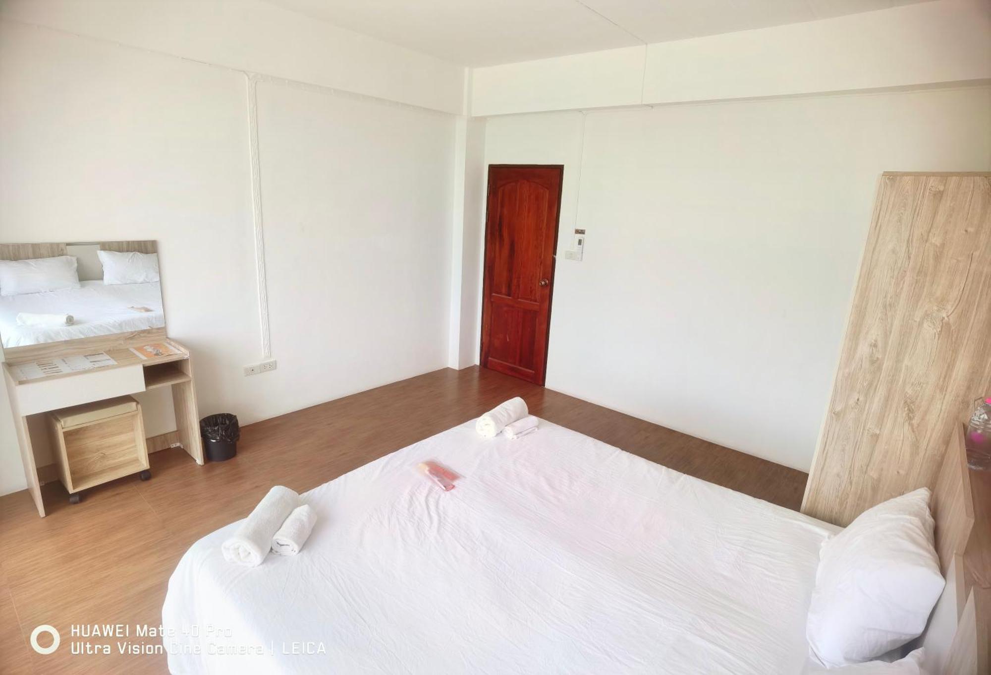 115 Townhouse Ξενοδοχείο Ban Khlong Krang Εξωτερικό φωτογραφία